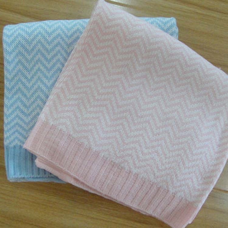 Knitted Blanket KB-10005