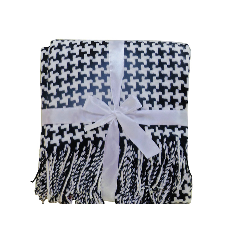 Knitted Blanket KB-10019